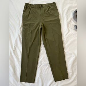 Banana Republic air stretch pant